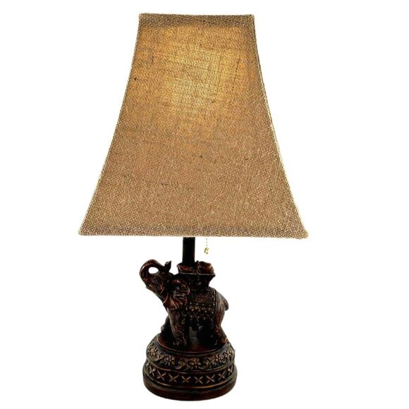 Elephant Lamp Brown Color Resin tan burlap lamp shade chain pull on/off switch - Picture 5 of 10